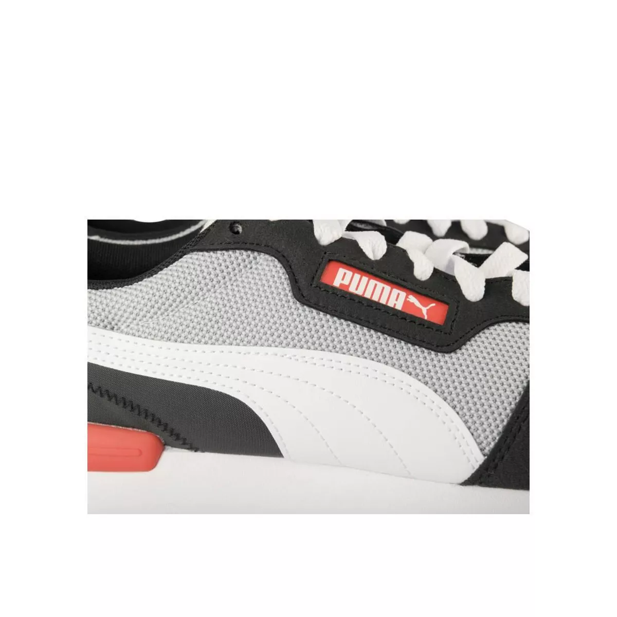 Baskets GRIS PUMA R78
