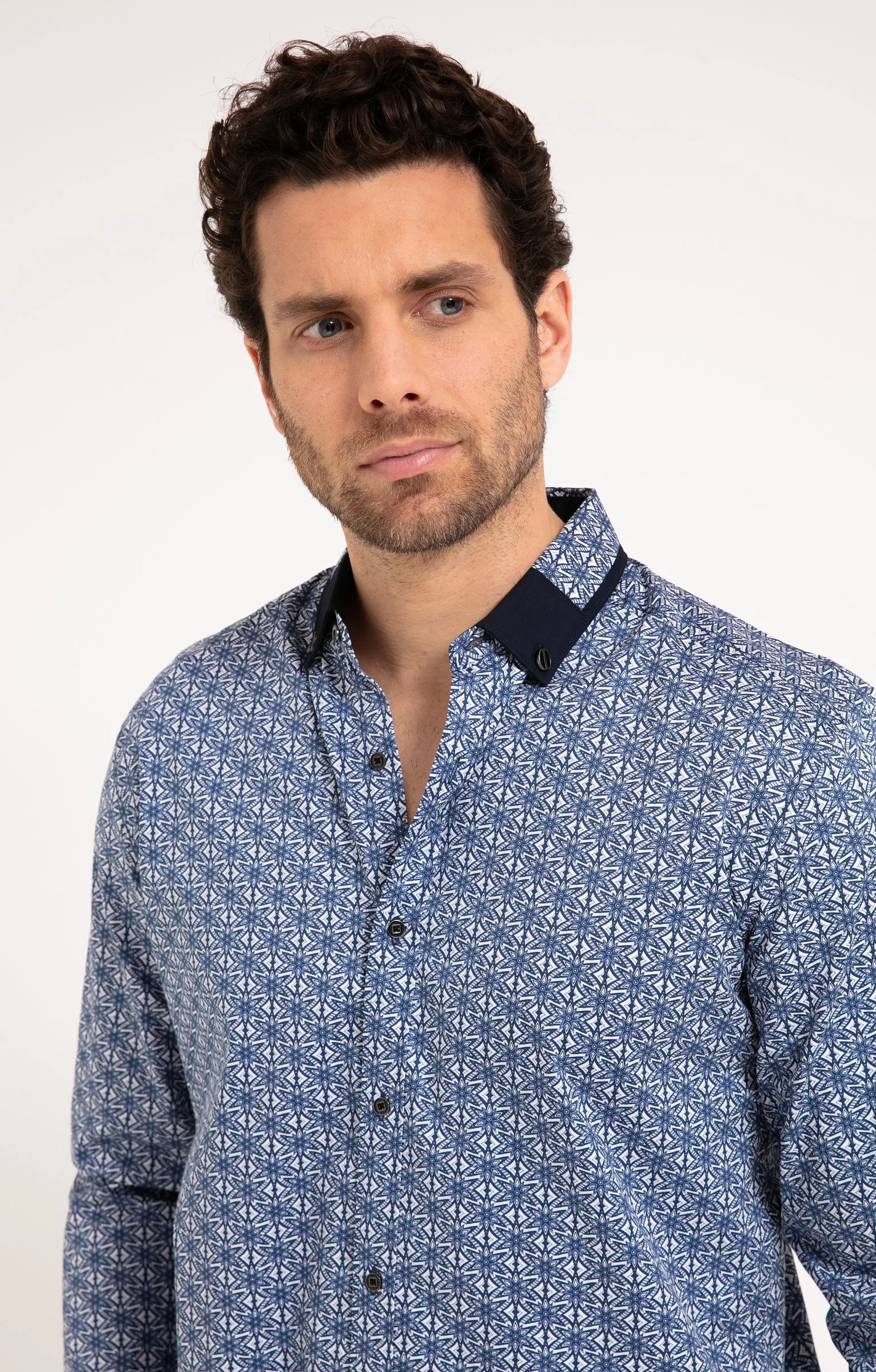 Chemise manches longues STARA - 17,99 €