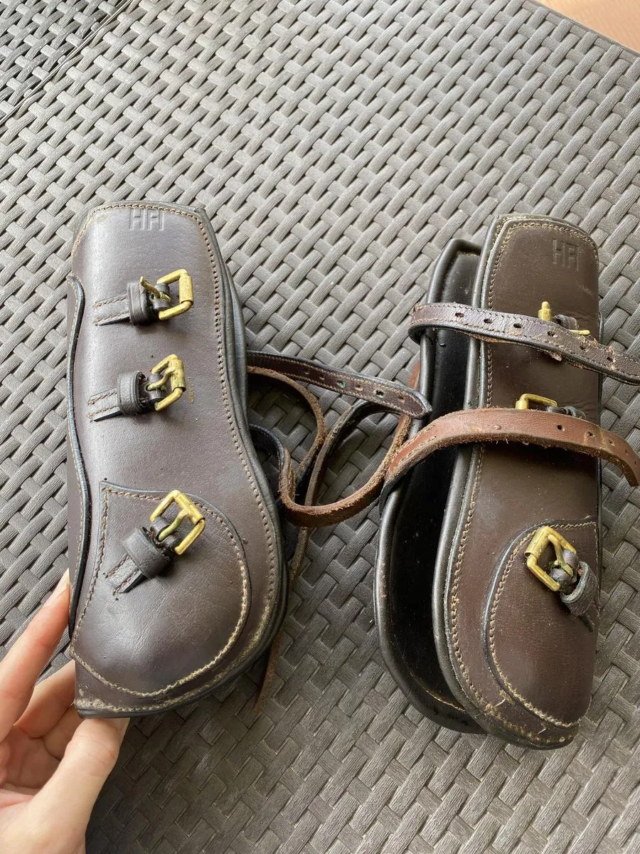 Guêtres en cuir