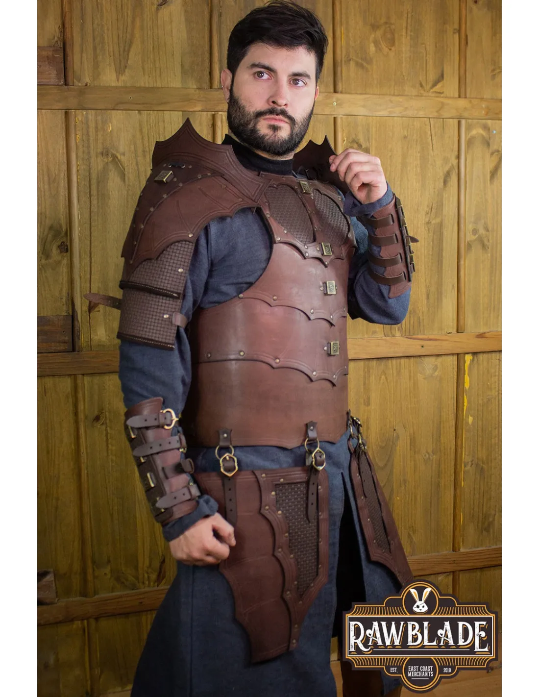 Épaulières Gothiques - Marron ⚔️ Boutique Épées